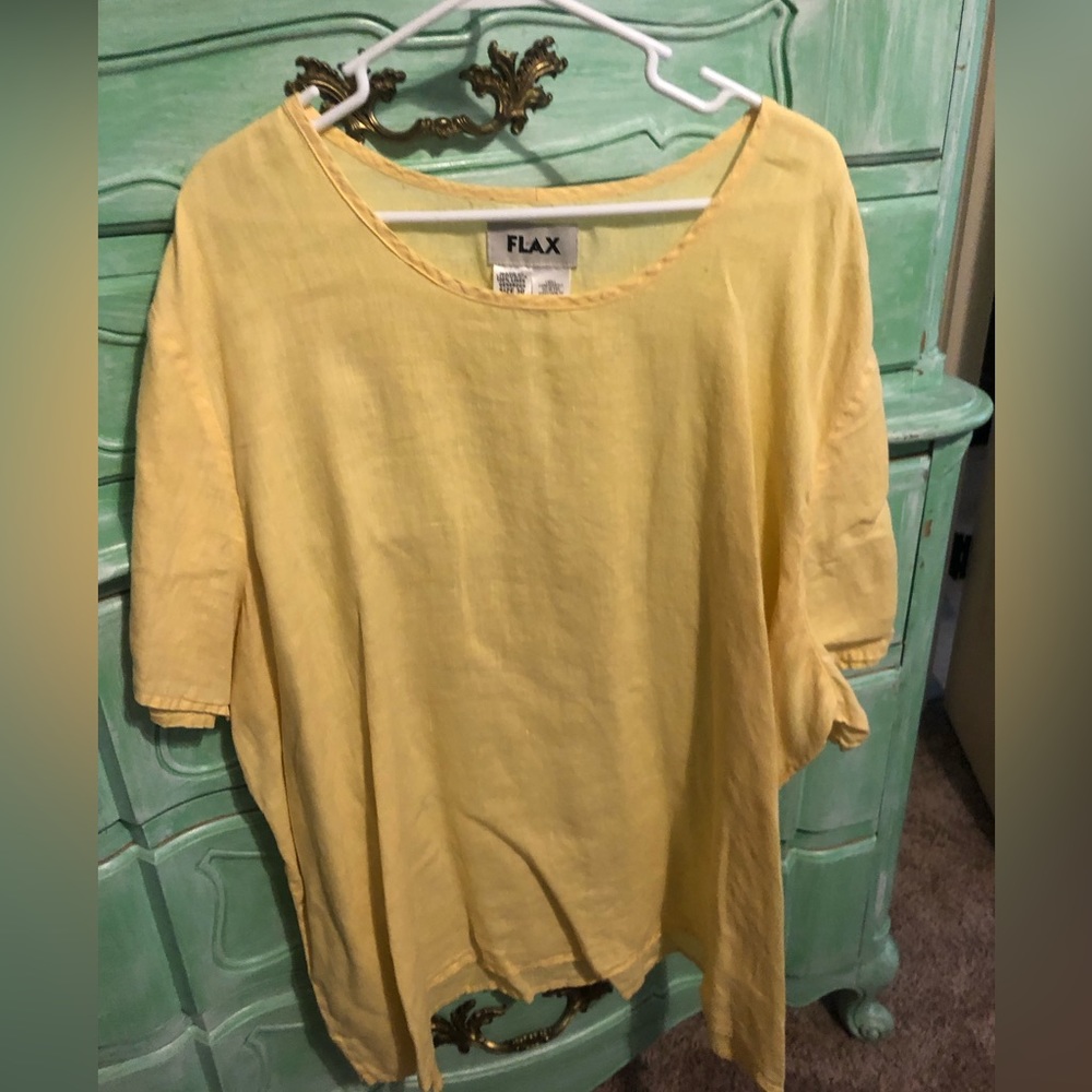 Flax pale linen top